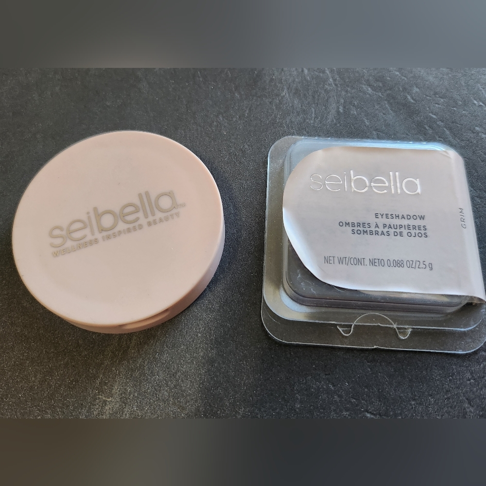 Seibella blush and eyeshadow duo